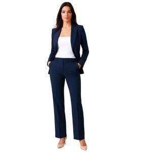 Banana Republic Bootcut Sculpted Pant in Navy – EUC Size 4